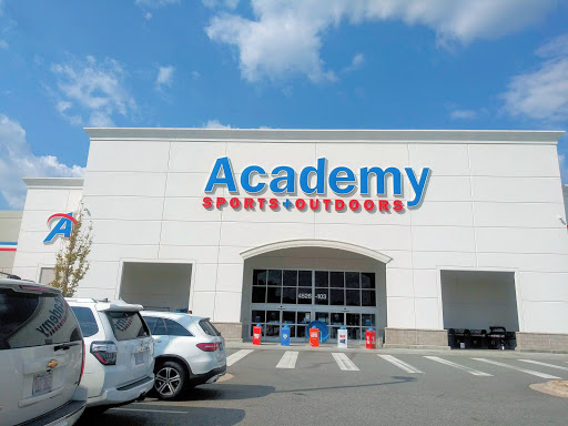 Sporting Goods Store «Academy Sports + Outdoors», reviews and photos, 4526 W Wendover Ave, Greensboro, NC 27409, USA