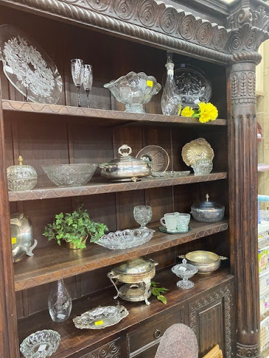 Thrift Store «Graceful Buys», reviews and photos, 418 E Northwest Hwy, Grapevine, TX 76051, USA