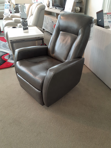 Furniture Store «Rooms To Go Furniture Store - Port Richey», reviews and photos, 9500 Scenic Dr, Port Richey, FL 34668, USA