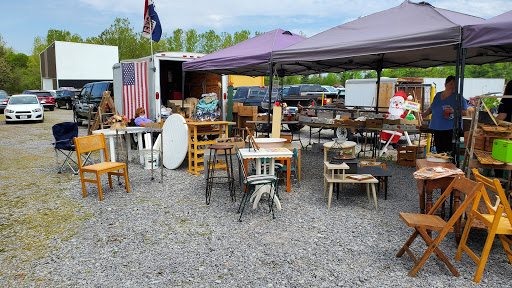 Flea Market «East Avon Flea Market», reviews and photos, 1520 W Henrietta Rd, Avon, NY 14414, USA