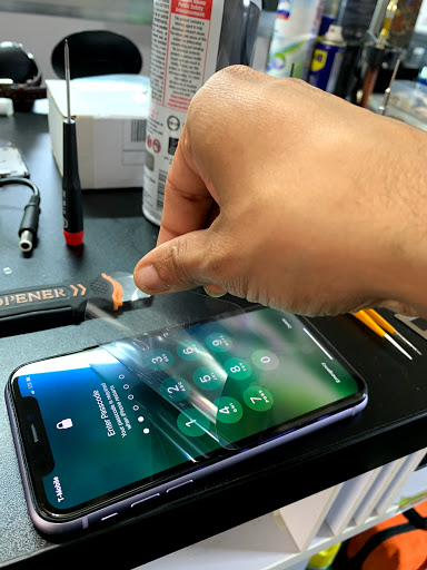 Cell Phone Store «Phone Geek Cellular Repair», reviews and photos, 6125 S Sheridan Rd, Tulsa, OK 74133, USA