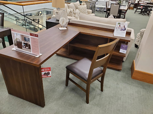 Furniture Store «Raymour & Flanigan Furniture and Mattress Store», reviews and photos, 1314 US-22, Phillipsburg, NJ 08865, USA