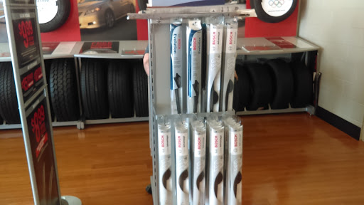 Tire Shop «Firestone Complete Auto Care», reviews and photos, 1100 W Davis St, Conroe, TX 77301, USA