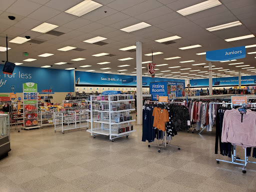 Clothing Store «Ross Dress for Less», reviews and photos, 3129 Market Center Drive, Morrisville, NC 27560, USA