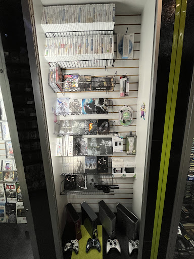 Video Game Store «High Score Video Games», reviews and photos, 1145 Shakopee Town Square, Shakopee, MN 55379, USA