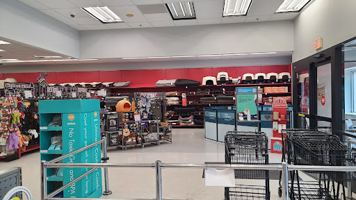 Pet Supply Store «Petco Animal Supplies», reviews and photos, 8111 W Broward Blvd, Plantation, FL 33324, USA
