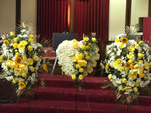 Florist «Roses are Red Flower Boutique», reviews and photos, 9303 S Halsted St, Chicago, IL 60620, USA