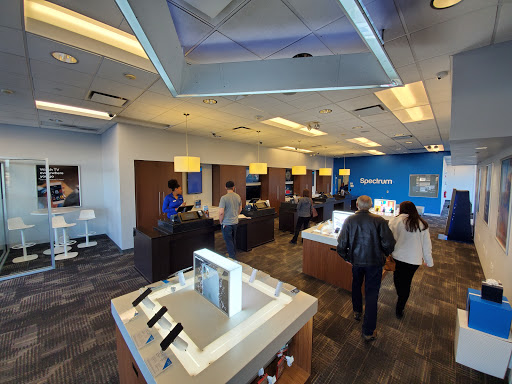 Internet Service Provider «Time Warner Cable», reviews and photos, 8000 Plaza Blvd, Mentor, OH 44060, USA