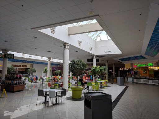 Shopping Mall «VIA|Port Florida Mall», reviews and photos, 10401 US-441, Leesburg, FL 34788, USA