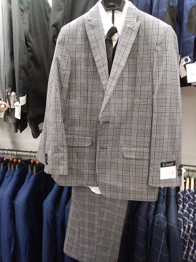 Clothing Store «K&G Fashion Superstore», reviews and photos, 22688 Michigan Ave, Dearborn, MI 48124, USA