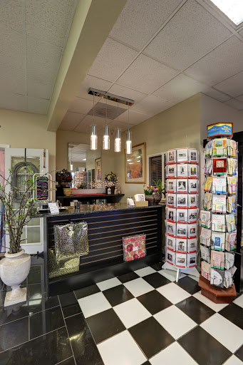 Florist «Le Bouquet Florist and Boutique», reviews and photos, 9393 N 90th St Suite 115, Scottsdale, AZ 85258, USA