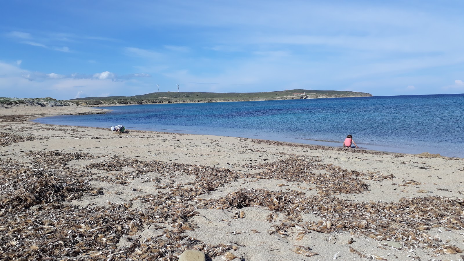 Foto af Paralia Louri med blåt rent vand overflade