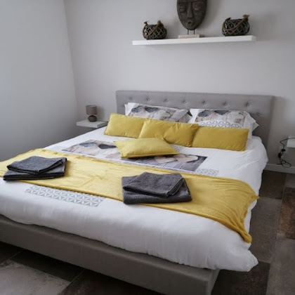 Photos du propriétaire Hébergement Le Petit Mas des Lavandins 13116 Vernègues