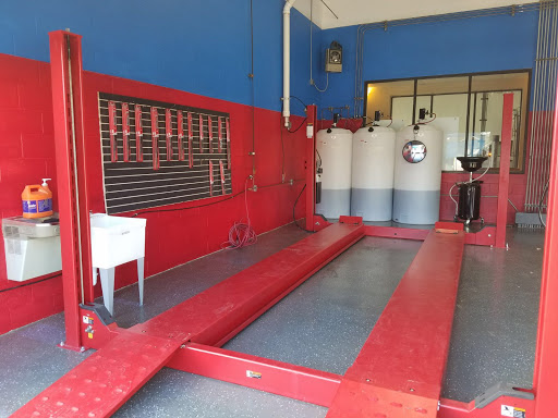 Car Wash «Rolling Creek Car Wash», reviews and photos, 16914 Rolling Creek Dr, Houston, TX 77090, USA