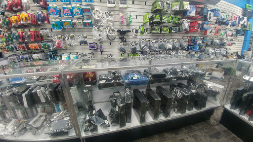 Video Game Store «Disc Traders Kentwood», reviews and photos, 4174 28th St SE, Kentwood, MI 49512, USA