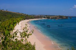Pink Beach Lombok'in fotoğrafı ve yerleşim
