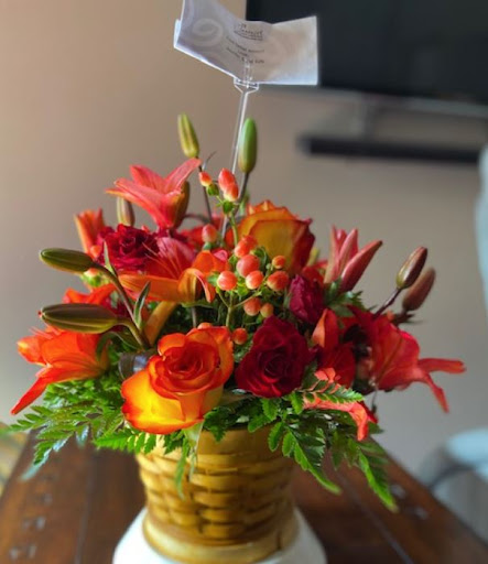 Florist «Janousek Florist Inc. & Greenhouses», reviews and photos, 4901 Charles St, Omaha, NE 68132, USA