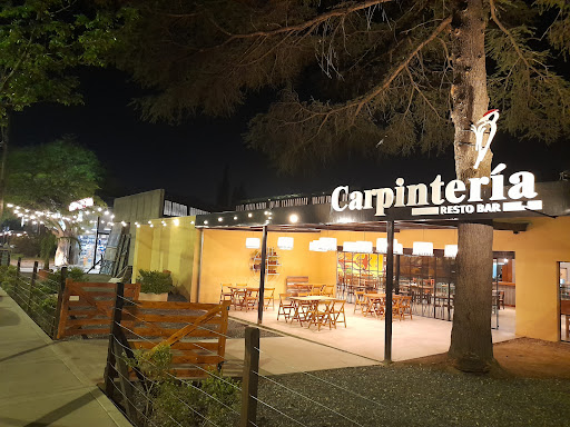 Carpinteria Resto Bar