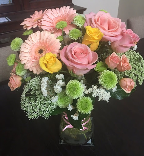 Florist «Riverside Mission Florist», reviews and photos, 3900 Market Street, Riverside, CA 92501, USA