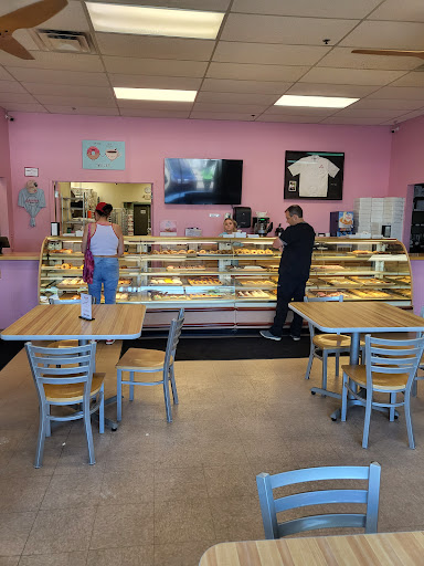 Donut Shop «Sprinkles Donut Shop», reviews and photos, 6450 28th Ave, Hudsonville, MI 49426, USA