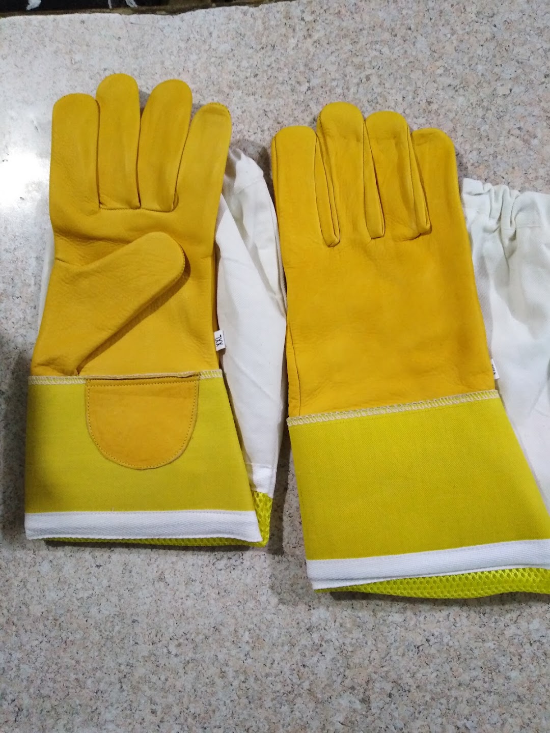 Zulifqar gloves maker