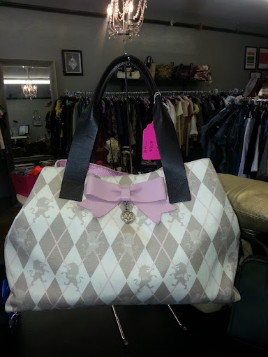 Simply Posh Consignment Boutique, 1145 E Glendale Ave, Phoenix, AZ 85020, USA, 