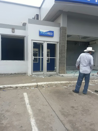 Shopping Mall «Miracle Mile Shopping Center», reviews and photos, Minnesota 100, St Louis Park, MN 55416, USA