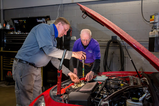 Auto Repair Shop «Dale Feste Automotive», reviews and photos, 1801 Mainstreet, Hopkins, MN 55343, USA