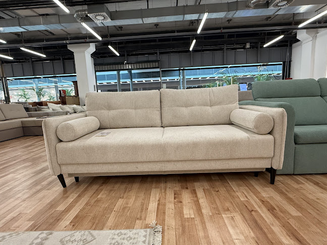 Telefonszám: BÚTORBOLT GYŐR