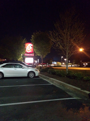 Fast Food Restaurant «Chick-fil-A», reviews and photos, 1706 W Ehringhaus St, Elizabeth City, NC 27909, USA