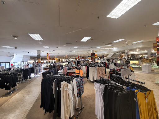 Department Store «Lord & Taylor», reviews and photos, 11311 Rockville Pike, Kensington, MD 20895, USA