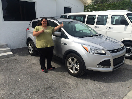 Used Car Dealer «Rolling Wheels Inc», reviews and photos, 125 E Sunrise Blvd, Fort Lauderdale, FL 33304, USA