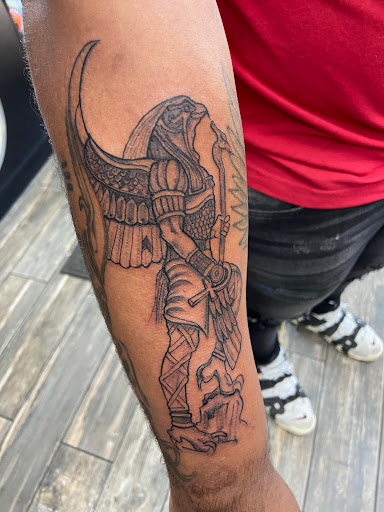 Explore hand tattoo ideas for men, creative tattoo ideas in El Paso, available at American Tattoo Society of Ft Bliss