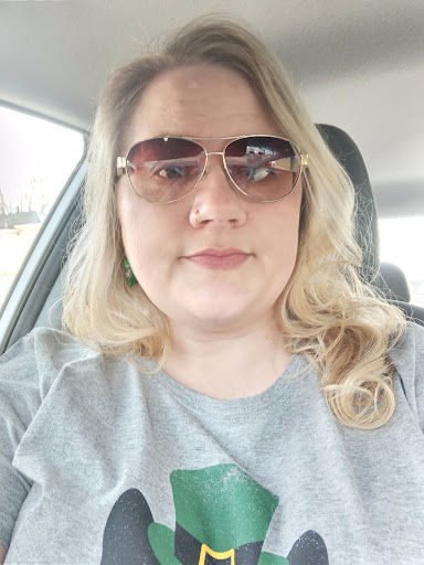 Hair Salon «Village Hair Co», reviews and photos, 2 S Vernon St, Sunbury, OH 43074, USA