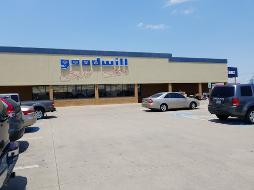 Thrift Store «Goodwill», reviews and photos, 7201 Rufe Snow Dr, Fort Worth, TX 76148, USA