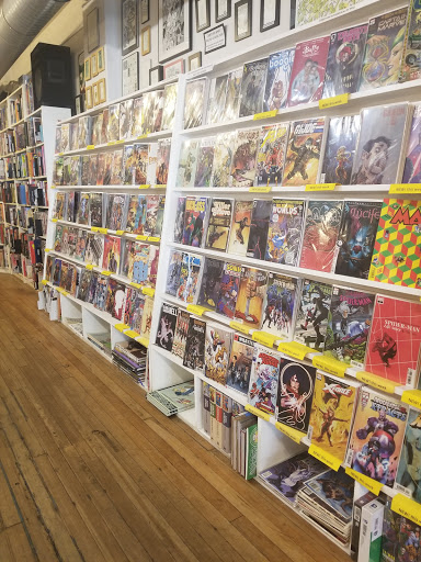Book Store «Atomic Books», reviews and photos, 3620 Falls Rd, Baltimore, MD 21211, USA
