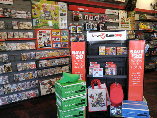 Video Game Store «GameStop», reviews and photos, 2781 S Rochester Rd, Rochester Hills, MI 48307, USA