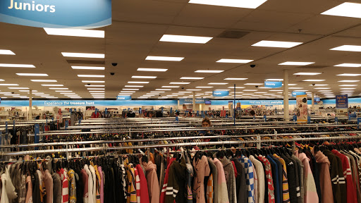 Clothing Store «Ross Dress for Less», reviews and photos, 909 N Landing Way, Renton, WA 98057, USA