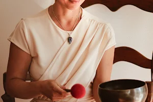 Charlotte Bien-Être - Massages et Beauté Energétique à Saint Hérent image