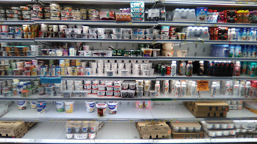 Grocery Store «P & R Discount Grocery», reviews and photos, 600 Scranton Carbondale Hwy, Eynon, PA 18403, USA