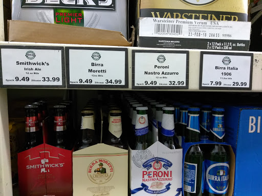 Liquor Store «Bayway World of Liquors», reviews and photos, 639 Bayway, Elizabeth, NJ 07202, USA
