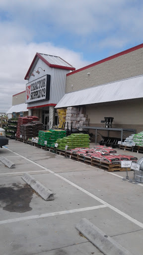 Home Improvement Store «Tractor Supply Co.», reviews and photos, 5359 W US Hwy 90, Lake City, FL 32055, USA