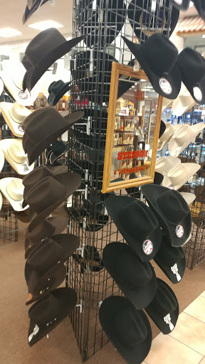 Western Apparel Store «The Fort - Nebraska City», reviews and photos, 903 Central Ave, Nebraska City, NE 68410, USA