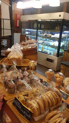 台中市東區美食 小豆パンほんと紅豆麵包 東英店 網友評價 菜單 推薦餐點 食記 外送優惠 飢餓黑熊app