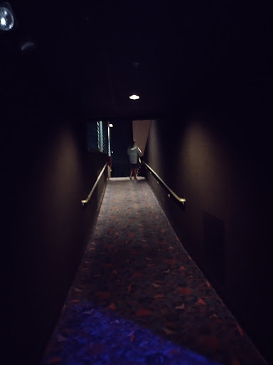 Movie Theater «Regal MacArthur Center Stadium 18 & RPX», reviews and photos, 300 Monticello Ave #330, Norfolk, VA 23510, USA