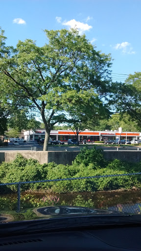 Auto Parts Store «AutoZone», reviews and photos, 420 Tarrytown Rd, White Plains, NY 10607, USA