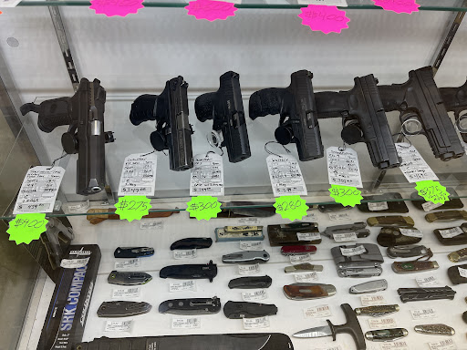 Pawn Shop «Top Dollar Pawn LLC», reviews and photos, 1206 E New Circle Rd, Lexington, KY 40505, USA