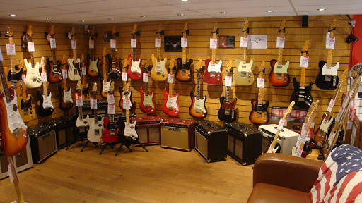 Guitar stores Southampton