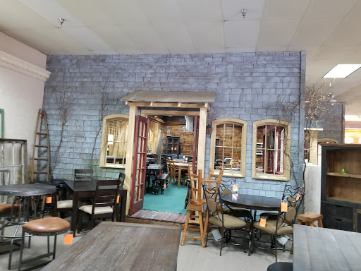 Furniture Store «Hometown Furniture Center», reviews and photos, 2665 S Santiam Hwy, Lebanon, OR 97355, USA