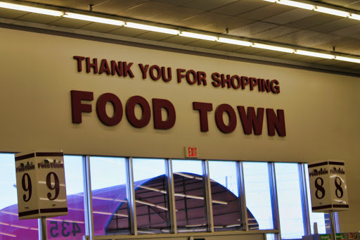 Grocery Store «Food Town #214», reviews and photos, 435 Sheldon Rd, Channelview, TX 77530, USA